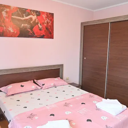 Bright 1br Flat I Near Center & Lift By Flat Mаnаger Διαμέρισμα *